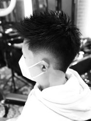 -尼特斯男士发型馆