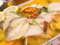 冬阴功汤明鲈鱼-曼泰·泰餐(江南环球港店)