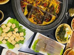 -唇辣号重庆老火锅(燕郊鑫乐汇店)
