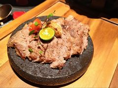 -蟹犇前•帝王蟹雪蟹(陆家嘴店)