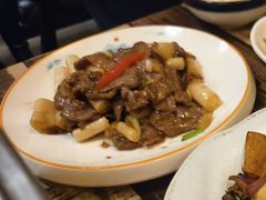 藕尖牛肉-利杨记·本味轩粥坊·烧烤(宝体店)