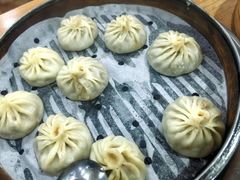 -清真老铁家灌汤包