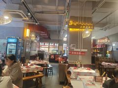 -老闵田螺馆·南昌市井菜·特色小吃(总店)