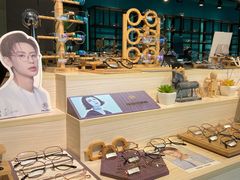 -Trend1881视光·蔡司视觉(领展广场店)