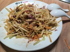 -咱屯子铁锅炖直营店(南湖大路店)