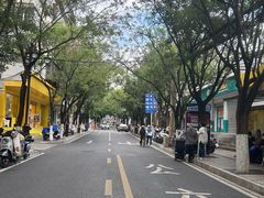 -文山荷鲜居(翠湖店)