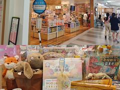 -猫的天空之城概念书店(印象城购物中心店)