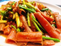 九秒蒜爆海肠-开海·红岛海鲜虾水饺(石老人店)