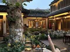 -鲤院·新中式美学·庭院餐厅(夫子庙店)