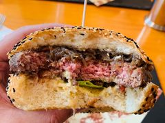 -FAT COW(虹梅路店)