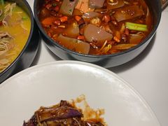 -荷塘秋月·本帮江浙菜(国权路店)