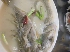 -健跳小海鲜(人民路店)