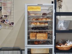 -沁屋面包店(人民东路店)