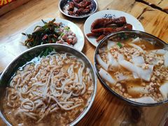小碗米线-老仓醋米线(万达店)