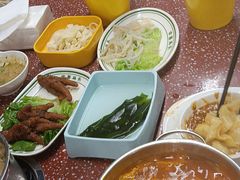 -四囍码头海鲜烧烤自助火锅(外滩南京东路悦荟广场店)