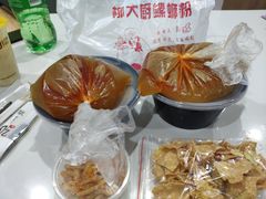-柳大厨螺蛳粉(人民路总店)