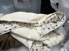 -福奈特洗衣洗鞋(宝华广场店)
