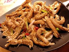-沪小胖小龙虾(淮海中路旗舰店)
