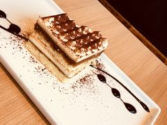 -必胜客(威高广场店)