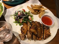 小吃拼盘-JINNS锦时 steak&pizza(浸信会礼拜堂旧址店)