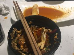 -钢管厂五区小郡肝串串香(奥克斯广场锦城万达店)