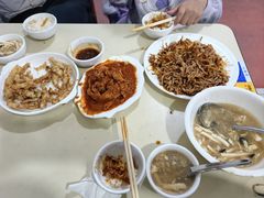 -满口香饭店