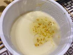 -严三毛口味虾·小严同学的店(曙光路直营店)