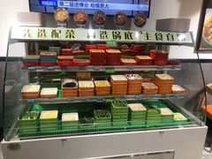 零售区-极有家小鱼小鸡石锅煲(佳兆业店)