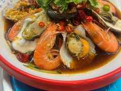 -老东镇啤酒屋海鲜加工·蒸汽海鲜·海鲜烧烤(台东店)