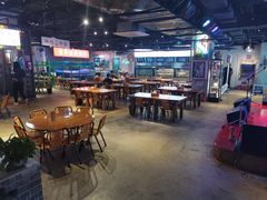 大堂-马路牙子地桌烤肉(工体店)