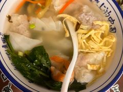 -长人馄饨铺(解放街店)