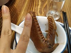 酸笋掌翼煲-食爺炭炉鸡煲·烧烤