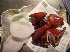 -蝴蝶里·粤菜·点心(滨江龙湖店)