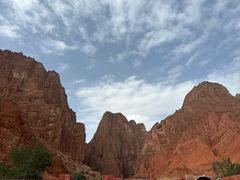 -天山神秘大峡谷