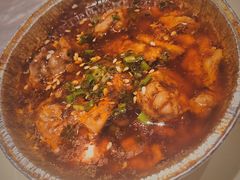 秘制脑花-巴厘龙虾·榜首油焖大虾(音乐学院·沿江酒馆店)