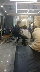 -Tipo Hair salon（明星）店