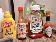 -HIGH FIVE哈福手工汉堡(桂林路店)