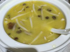 鲜菌烩虾滑-楚畹园