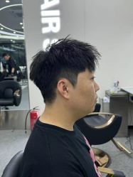 -MOVAN  HAIR莫凡匠人发型屋
