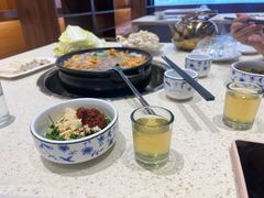 -九寨特色牦牛肉汤锅 羊肉汤锅