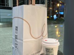 -喜茶(广州白云机场T2出发厅店)