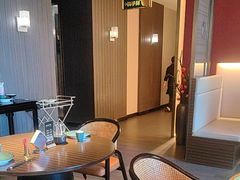 -鸽子侯·家宴·平价海鲜(绿地店)