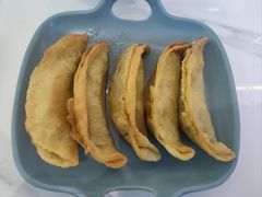 -老新隆牛肉锅贴(新街口店)