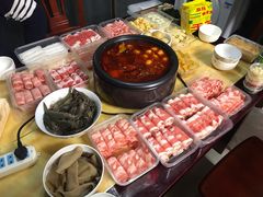 -锅圈食汇火锅烧烤食材超市(聚贤路店)