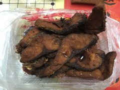 -梅记大块头爆鱼店(乍浦路店)