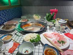 -山悦里 山野·鲜火锅(罗斯福广场店)