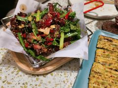-小董哥烤串·爆汁大油边(故宫店)