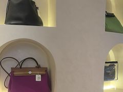 -六六奢品·vintage中古·回收二手奢侈品包包手表首饰(环球港店)