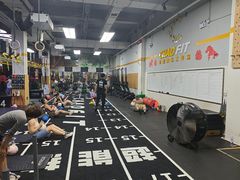 -超菲特健身工作室(晨月店)