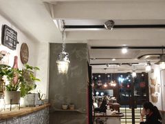 大堂-十面欢腾·海鲜面·台式Bistro(长乐路店)
